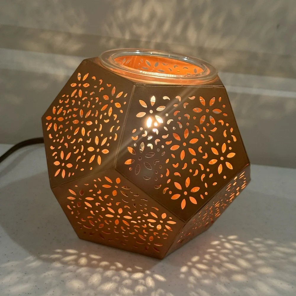 Scentsy Copper Cast Warmer ~ Like NEW